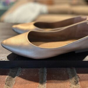 Amazon Essentials Rose Gold Women's Flats